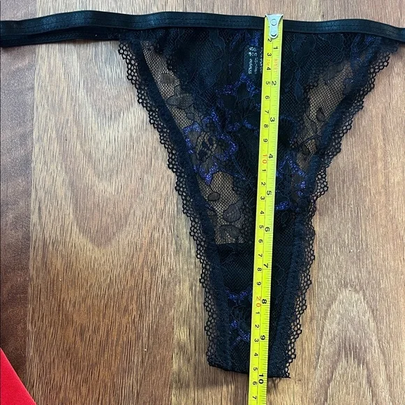 New MookiFree Black and Blue Lace Lingerie Set - Picture 7 of 16